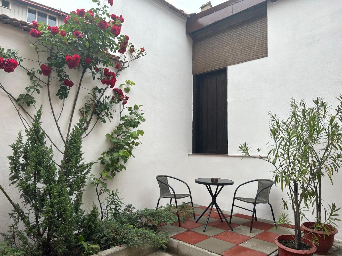Fun House - Spacious Apartment Near Old Town Brașov Exterior foto